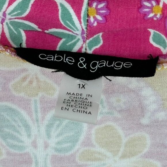 Cable and Gauge Womens top size 1X v Neck Floral Paisley Blouse Yellow knit - Picture 6 of 11